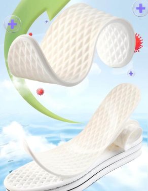Safe sweat-absorbing and antibacterial insoles